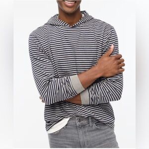 J. Crew Men's Navy and Gray Striped Sweater